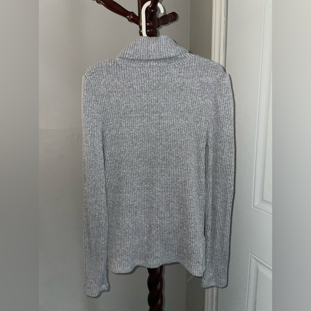 Crave Fame Heather Gray Turtleneck Sweater Top - Picture 5 of 8